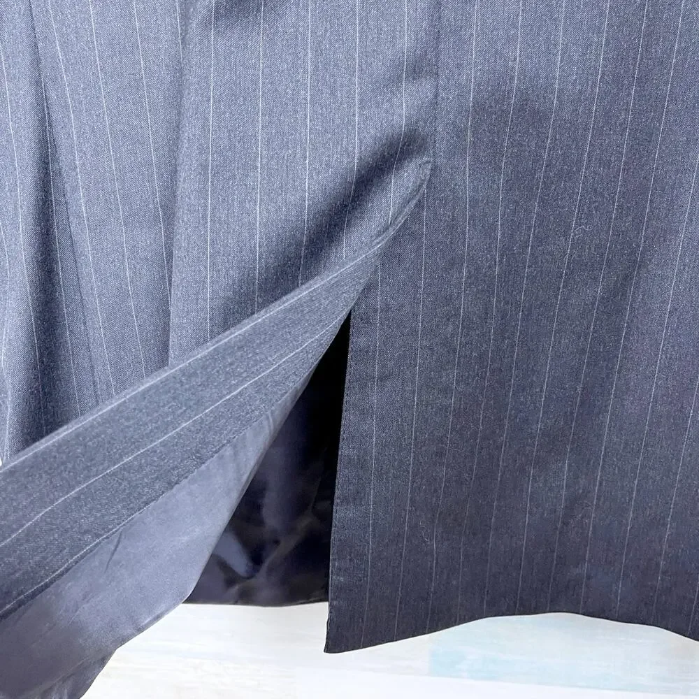 Jos A Bank Wool Suit Gray Striped Mens 46 XL Jacket 40x32 Pleated Cuffed Pants
